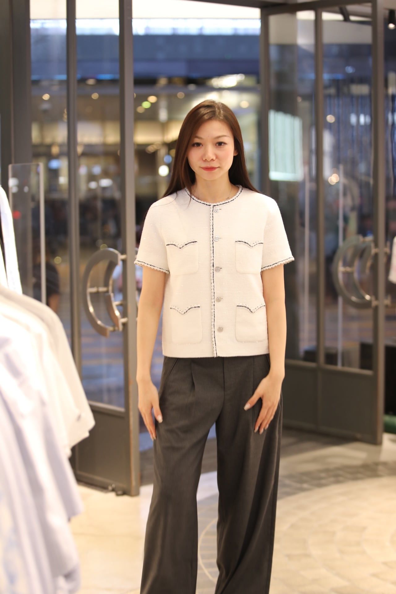  Áo CDG trắng ngắn tay 4 túi V 