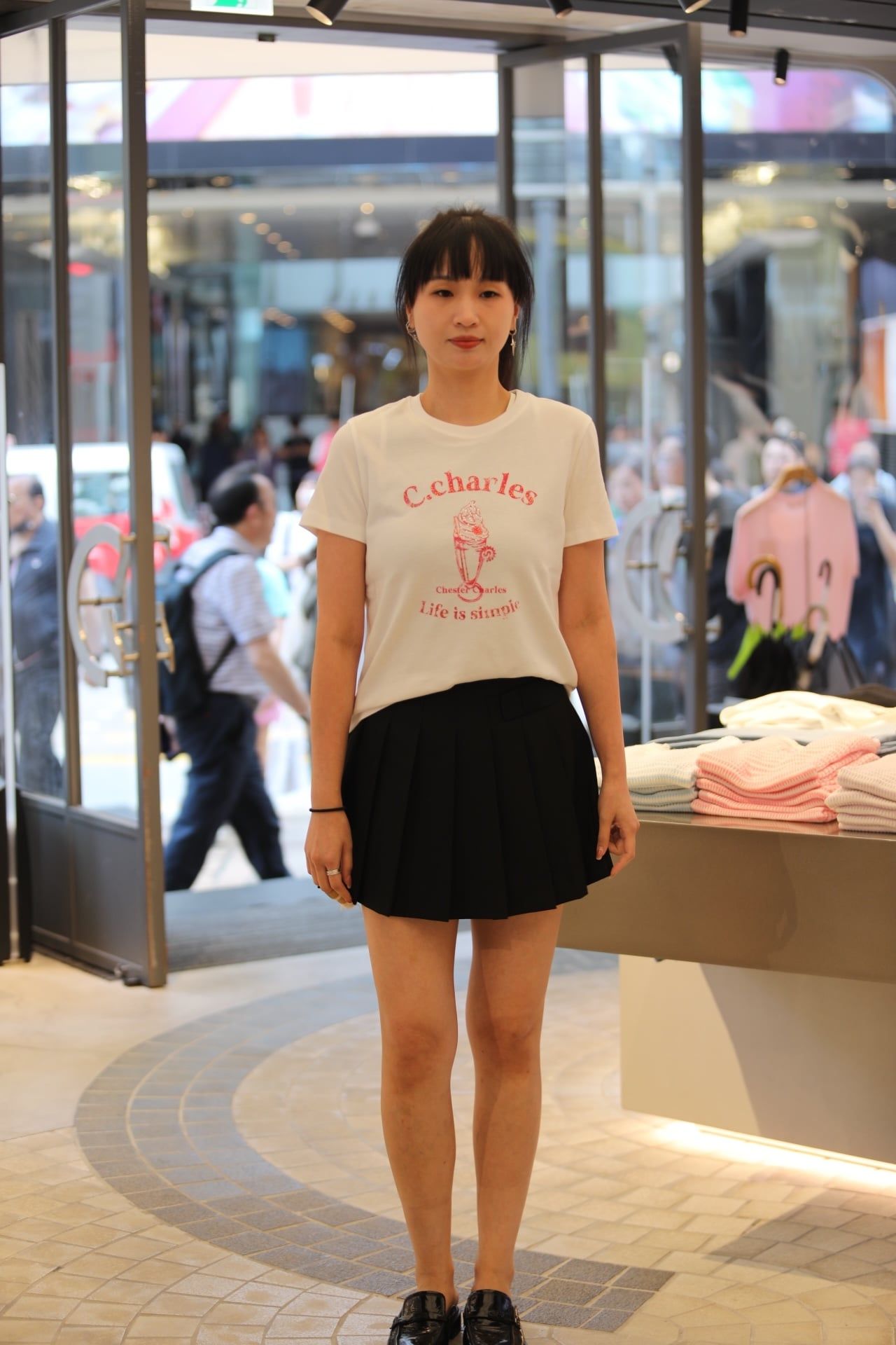  Áo T-shirt Trắng in hình ly kem chữ đỏ 