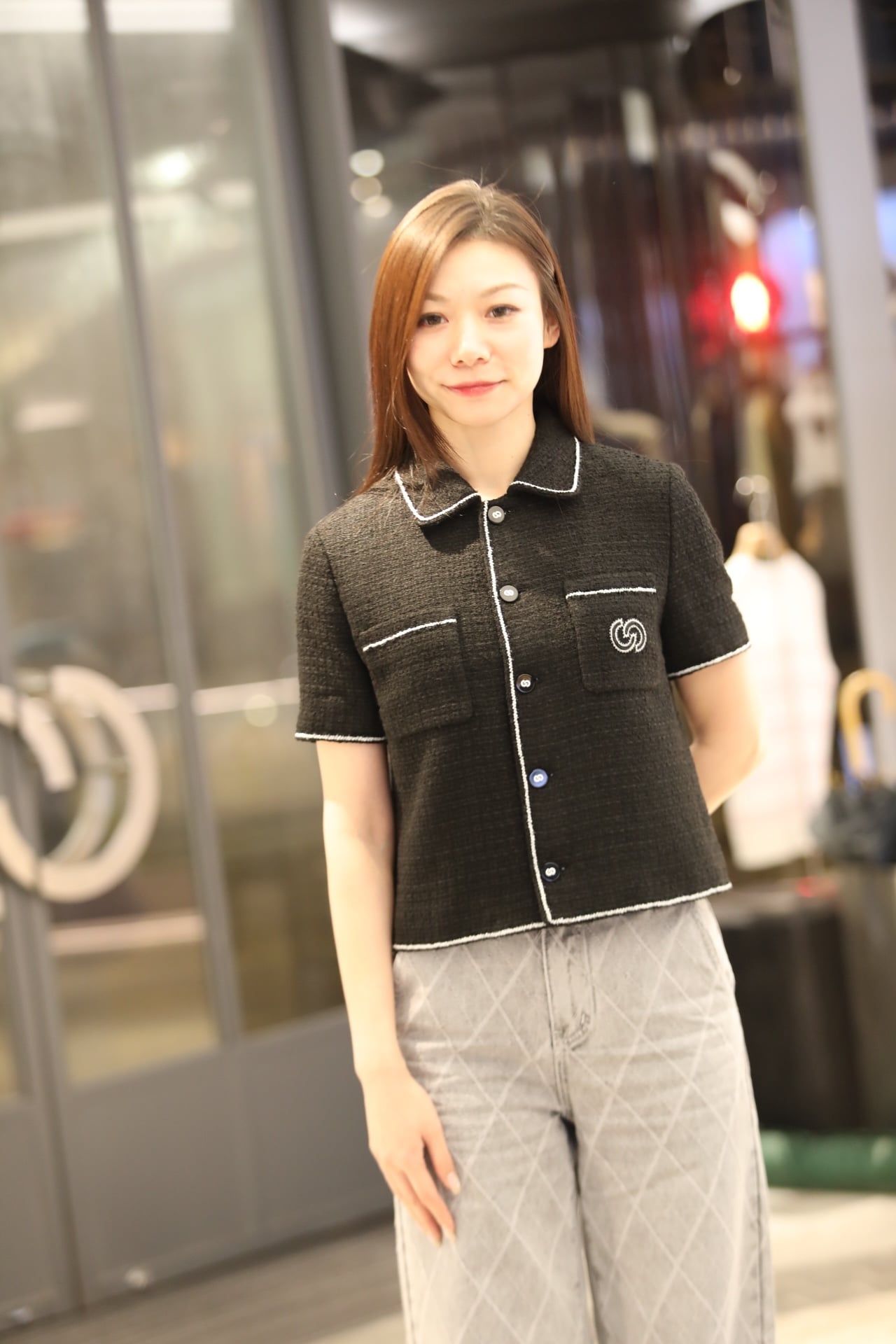  1.Áo tweed đen CDG viền trắng ngắn tay-logo túi ngực 