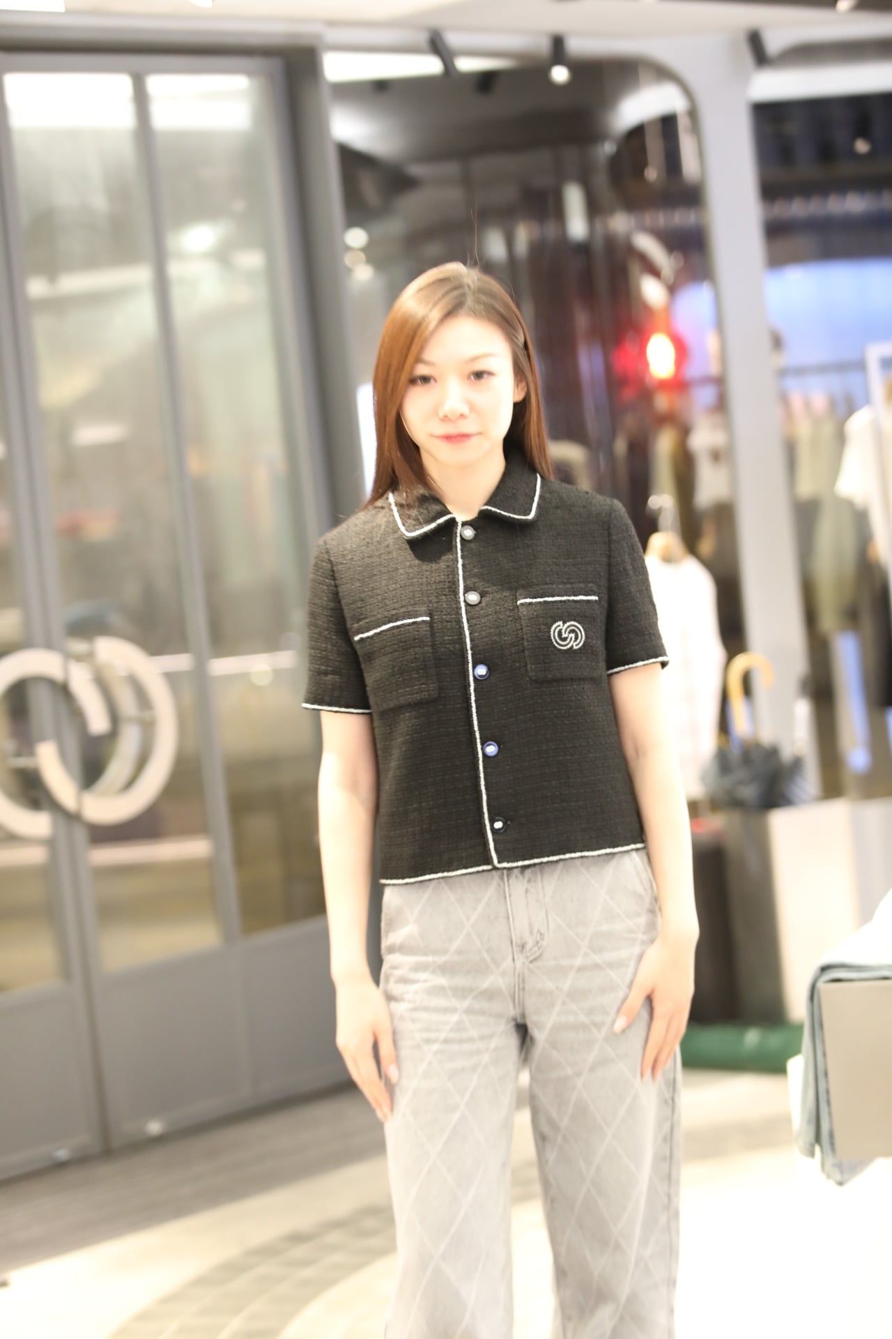  1.Áo tweed đen CDG viền trắng ngắn tay-logo túi ngực 