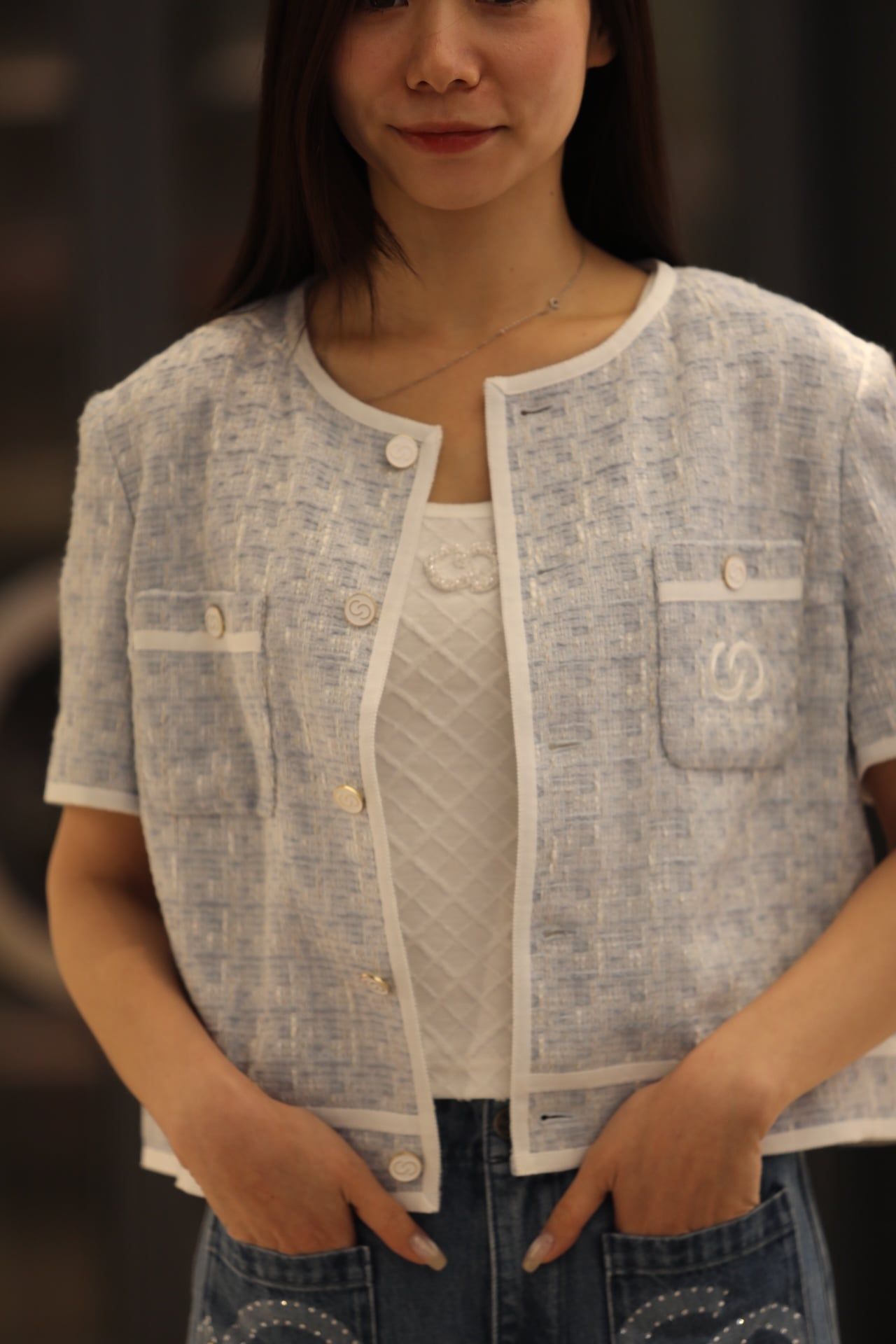  1.Áo tweed 2 túi ngực - xanh nhạt viền trắng 