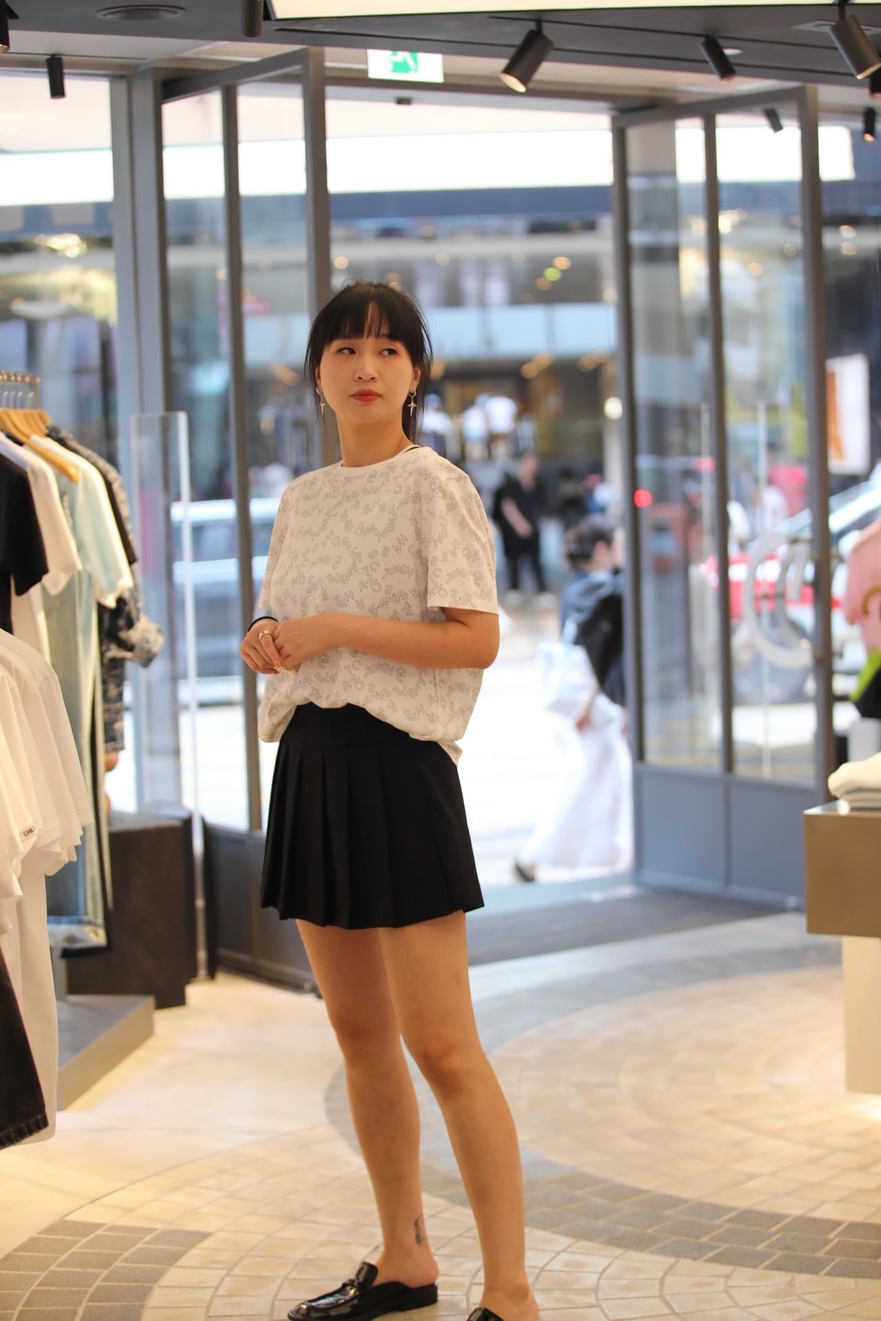  Áo thun trắng cotton Chữ in chìm 