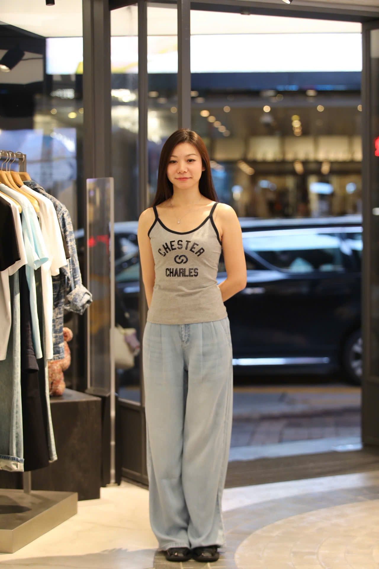  Áo Tanktop Xám viền đen Logo CC 