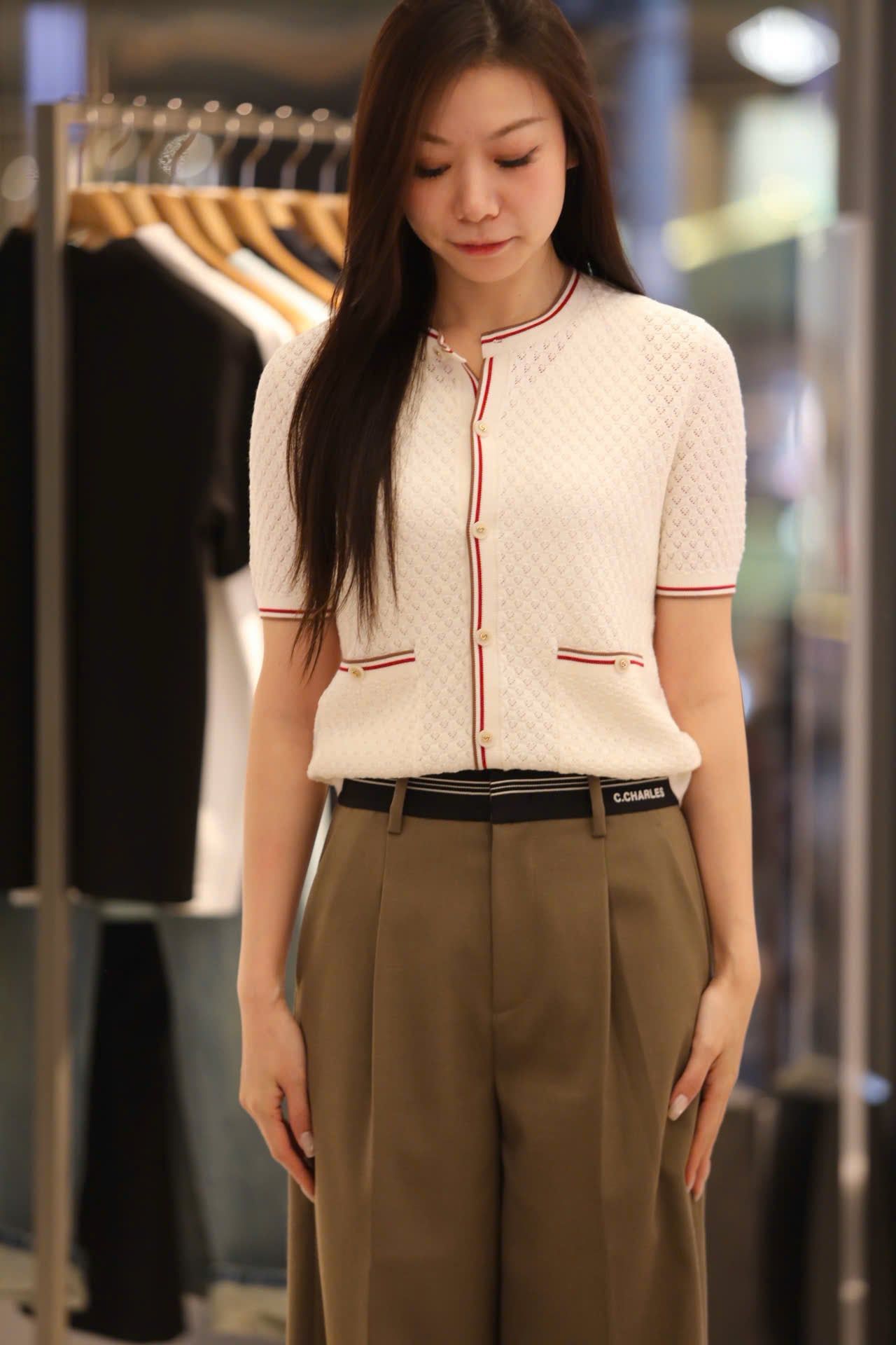  Áo CDG ngắn tay kem viền đỏ Burgundy 