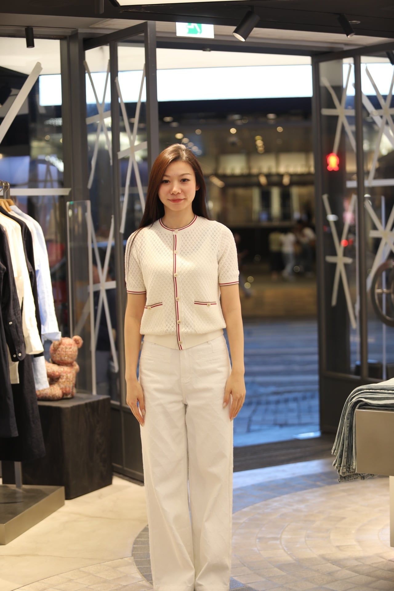  Áo CDG ngắn tay kem viền đỏ Burgundy 
