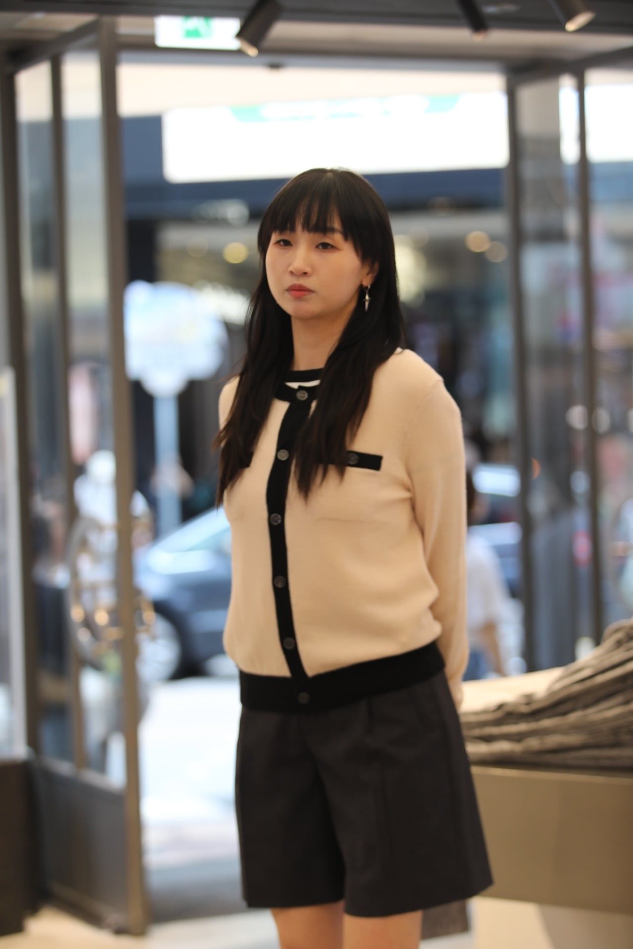  CDG hồng nhạt 2 túi trước - viền đen 
