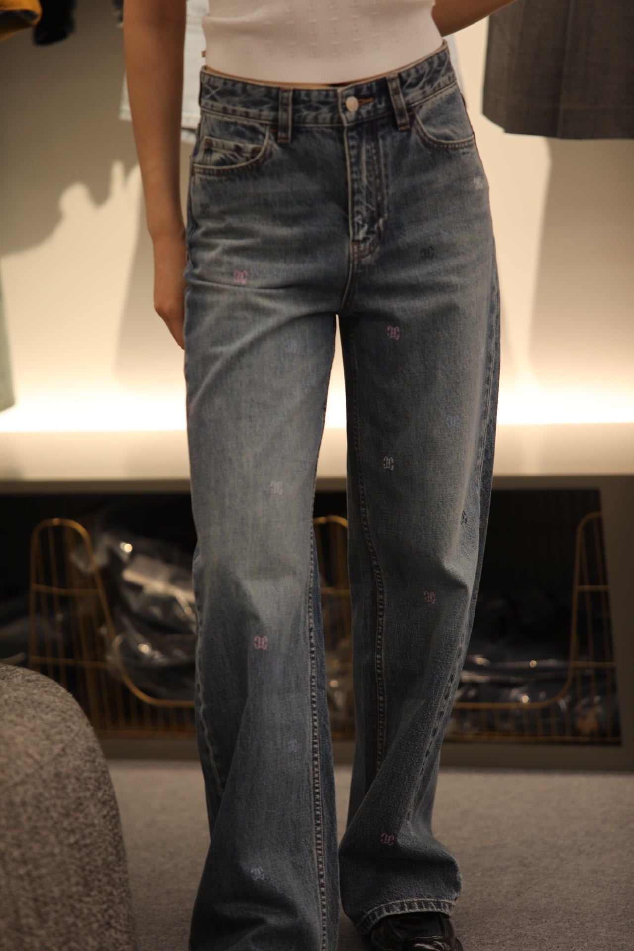  2.Quần jean - logo New ss 