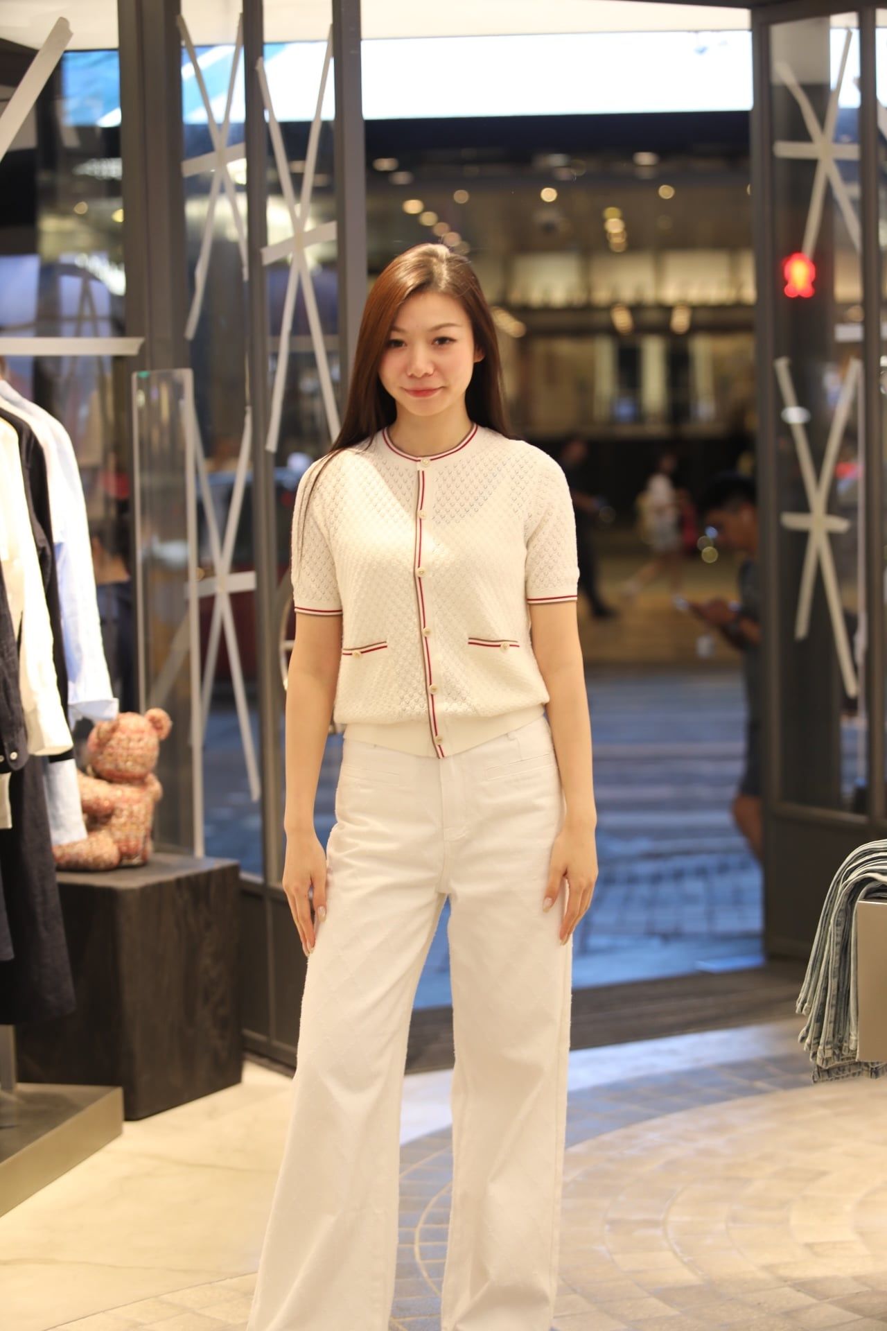  Áo CDG ngắn tay kem viền đỏ Burgundy 