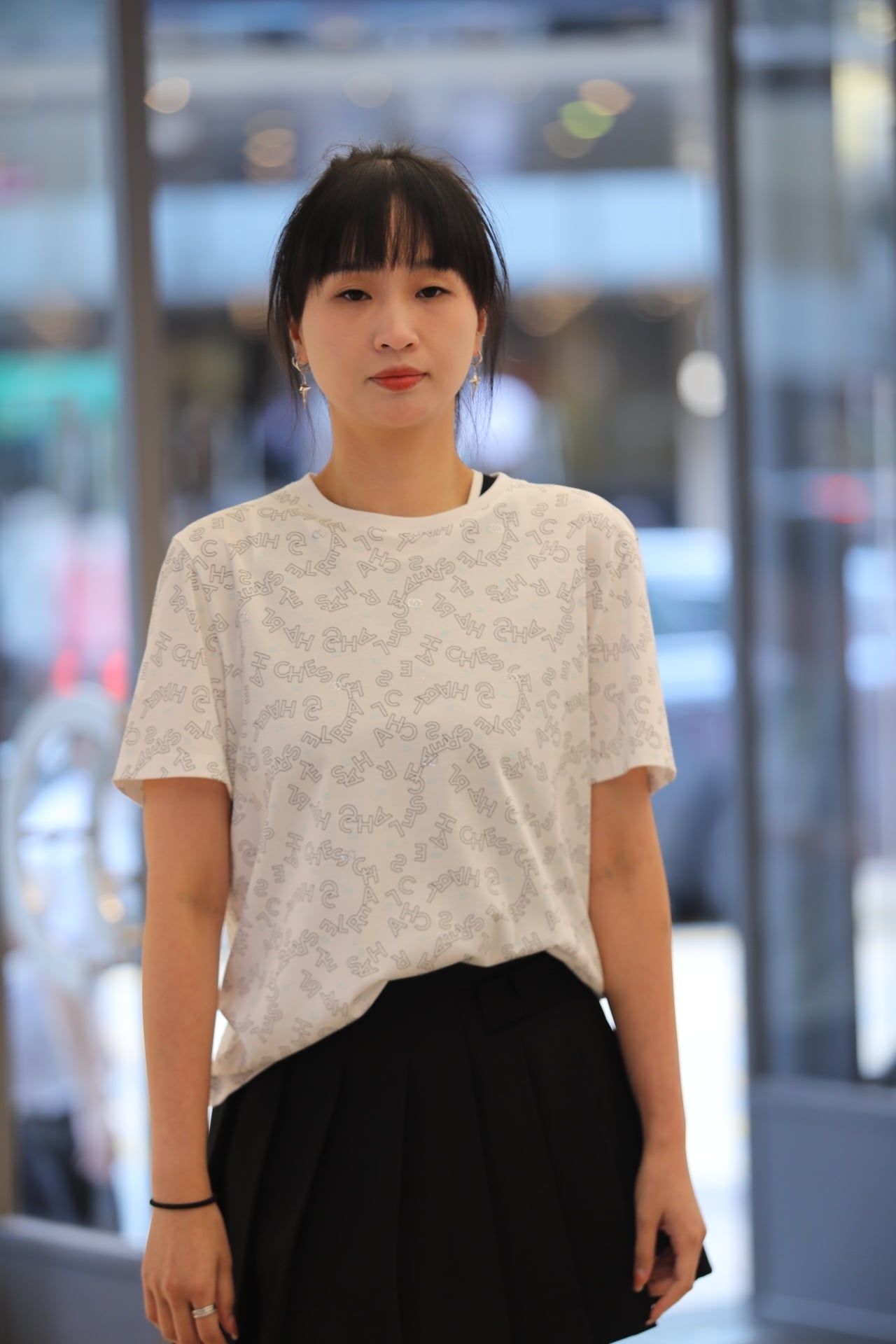  Áo thun trắng cotton Chữ in chìm 
