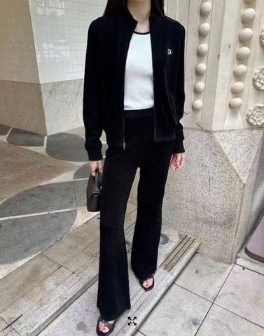  Quần DÀI nhung đen , logo trắng nhỏ 1 bên (SET) 