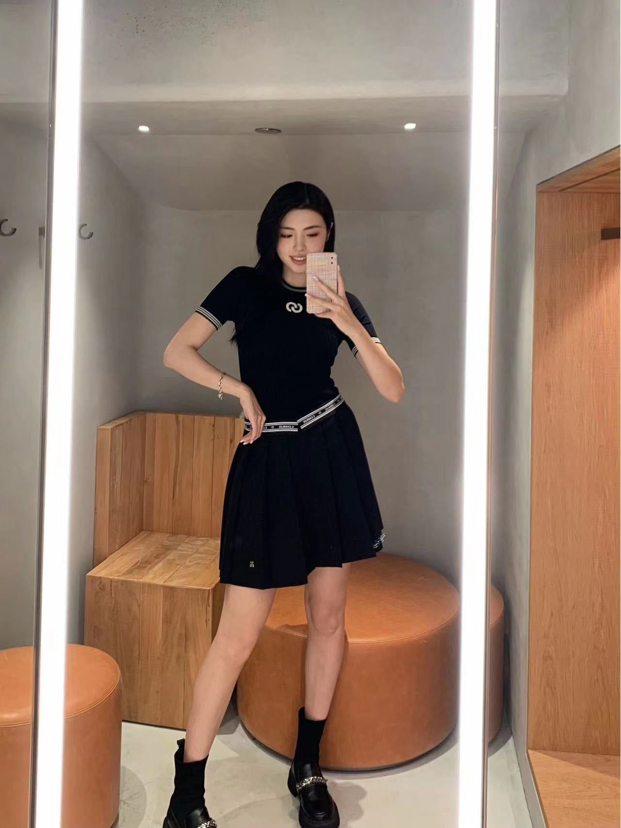  Chân váy xếp ly cạp lệch 