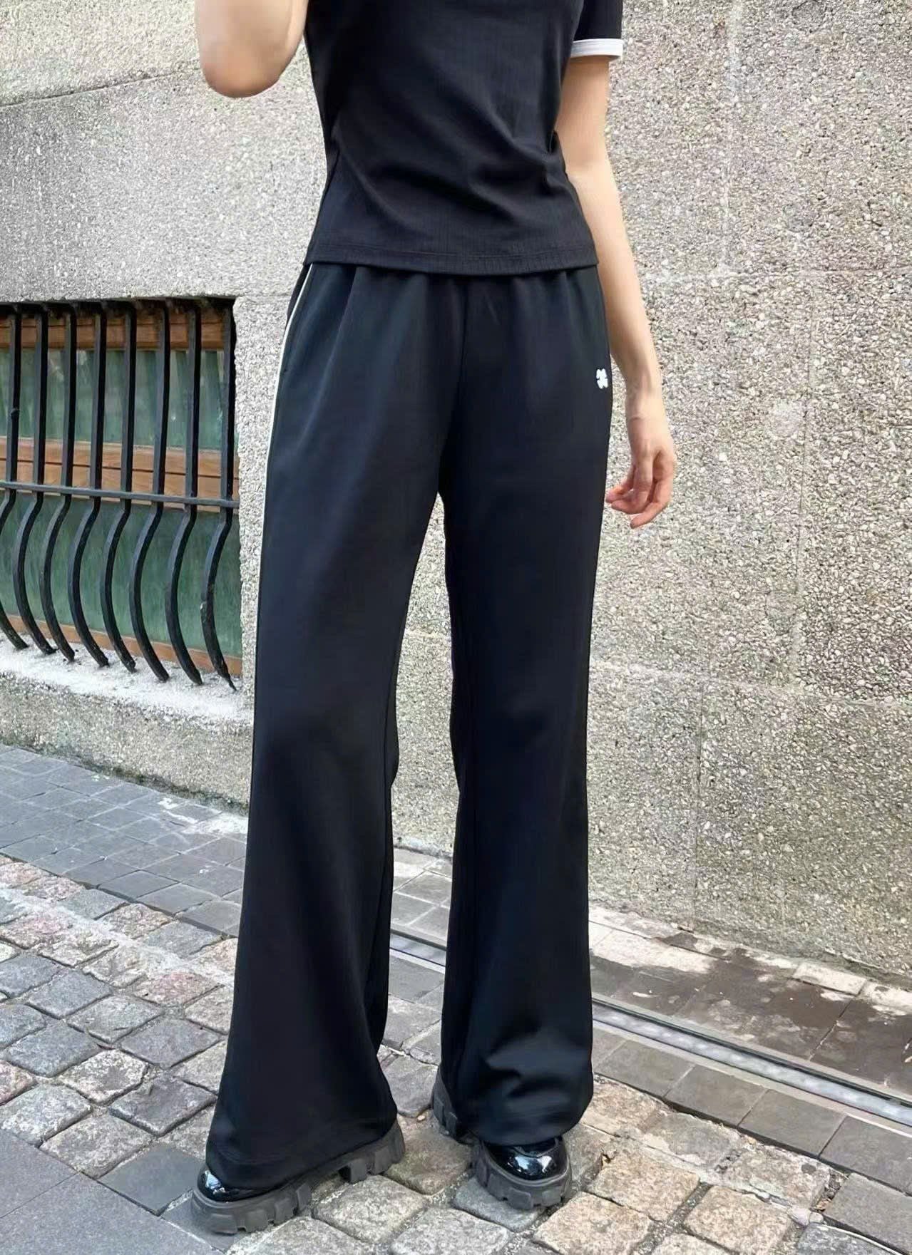  Bộ Áo khoác nỉ - 3 sọc và quần nỉ đen sọc trắng set 