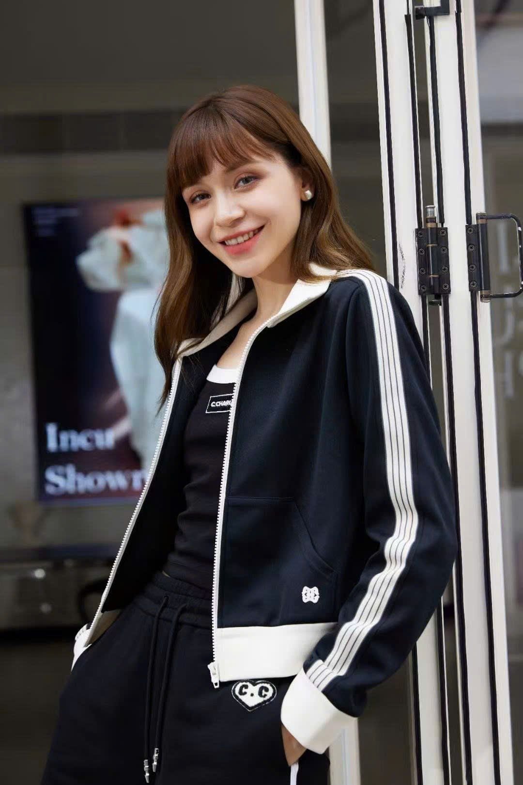  Bộ Áo khoác nỉ - 3 sọc và quần nỉ đen sọc trắng set 