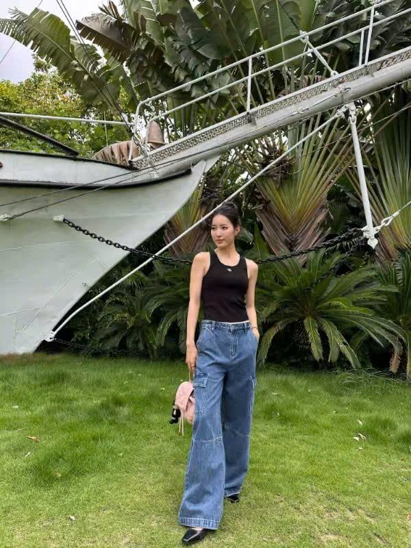  Quần jean túi hộp xanh đậm 