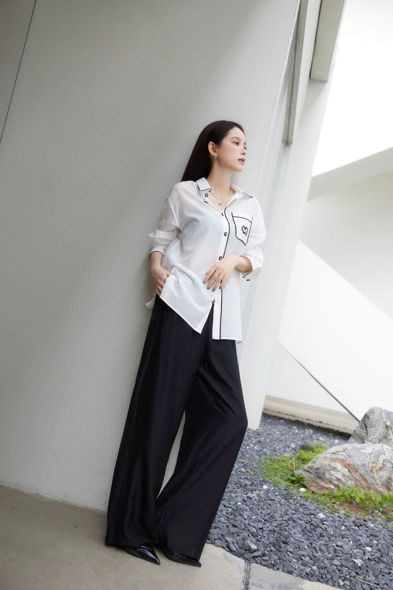  Quần lụa - logo Lì 