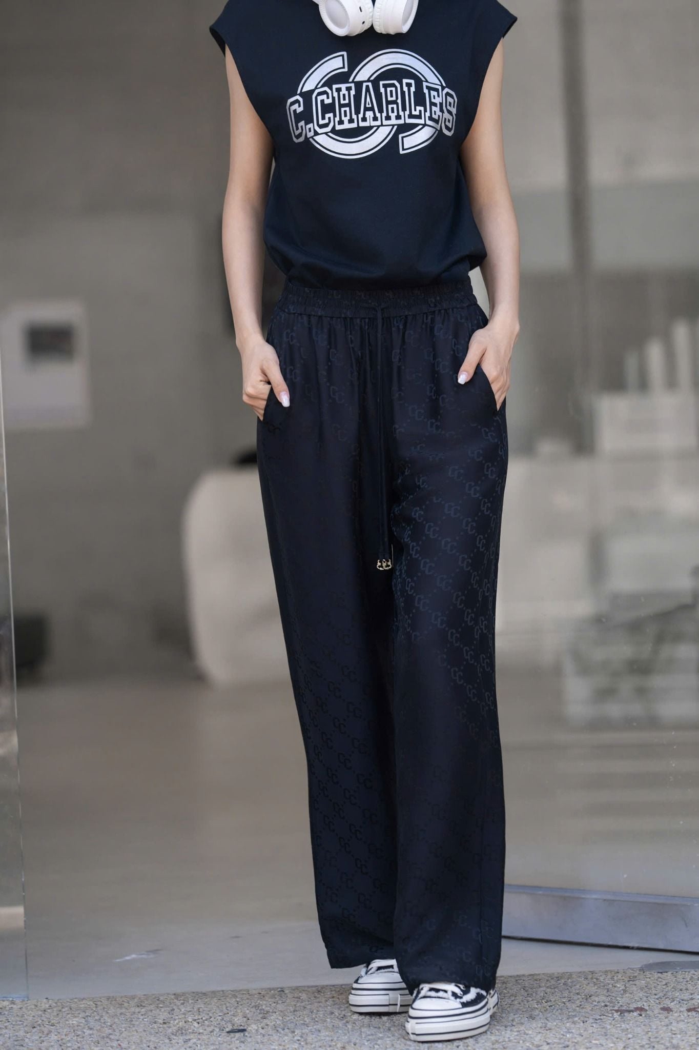  Quần lụa - Logo sáng 