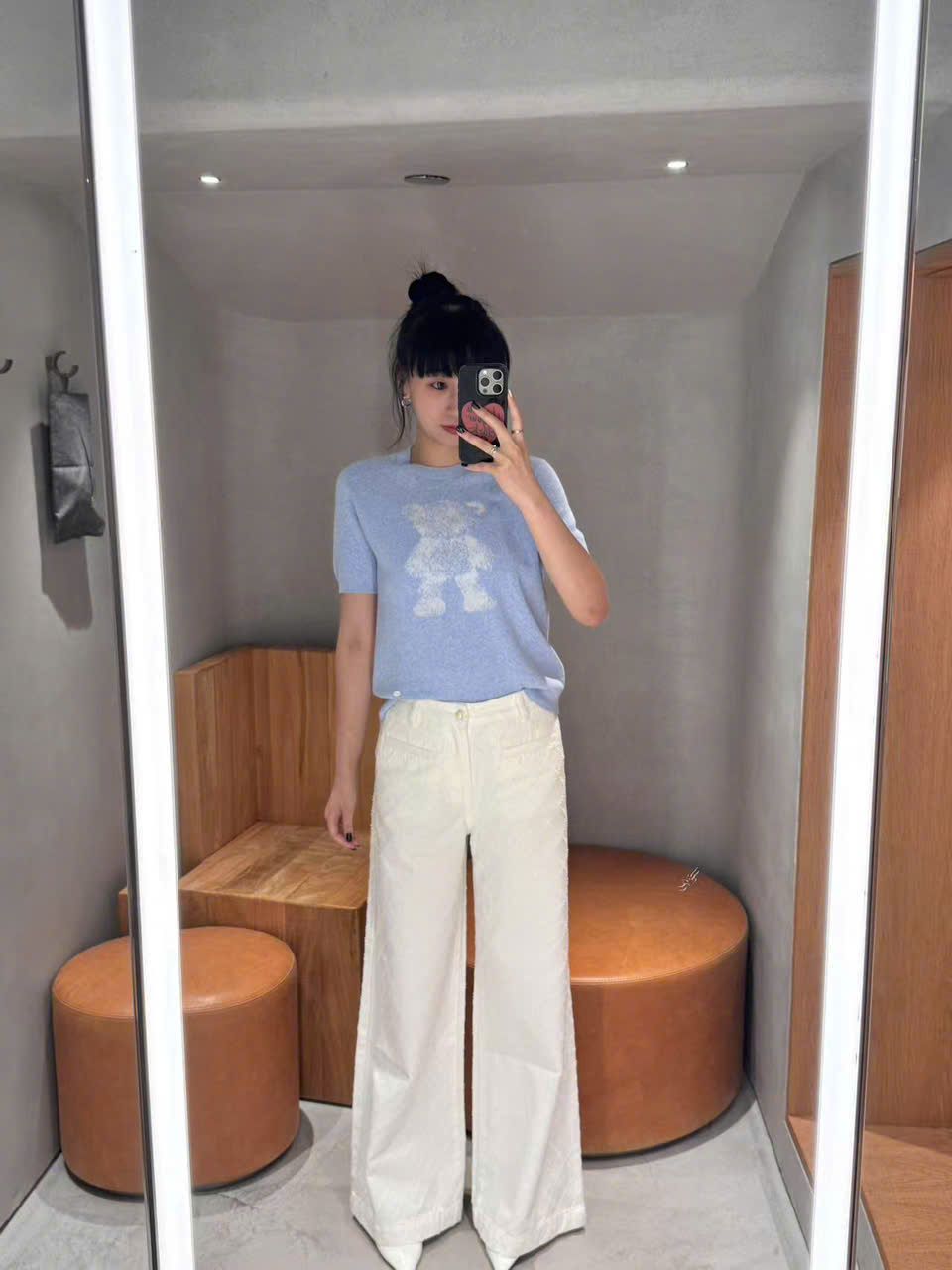  Áo xanh nhạt pastel ngắn tay logo nhỏ - gấu trắng 