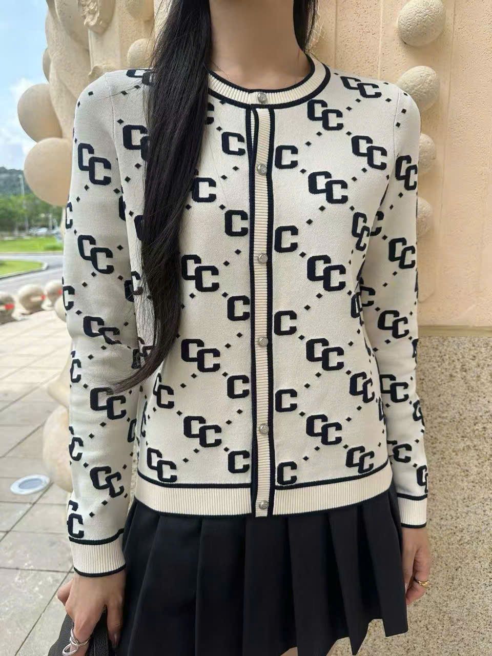  Áo CDG trắng full logo 