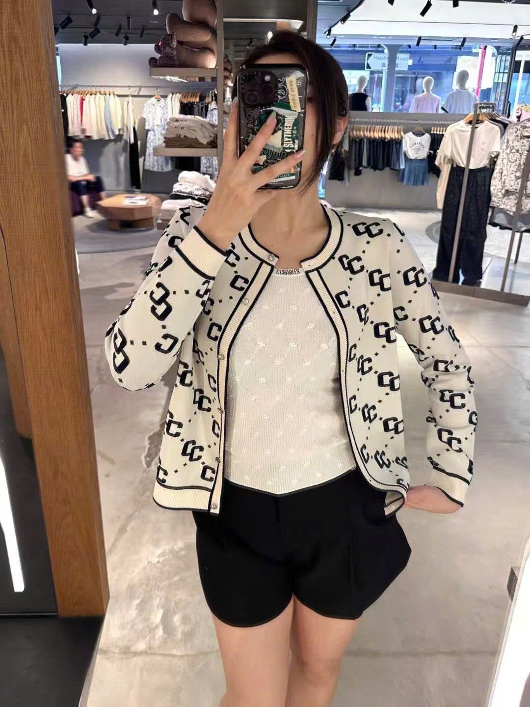  Áo CDG trắng full logo 