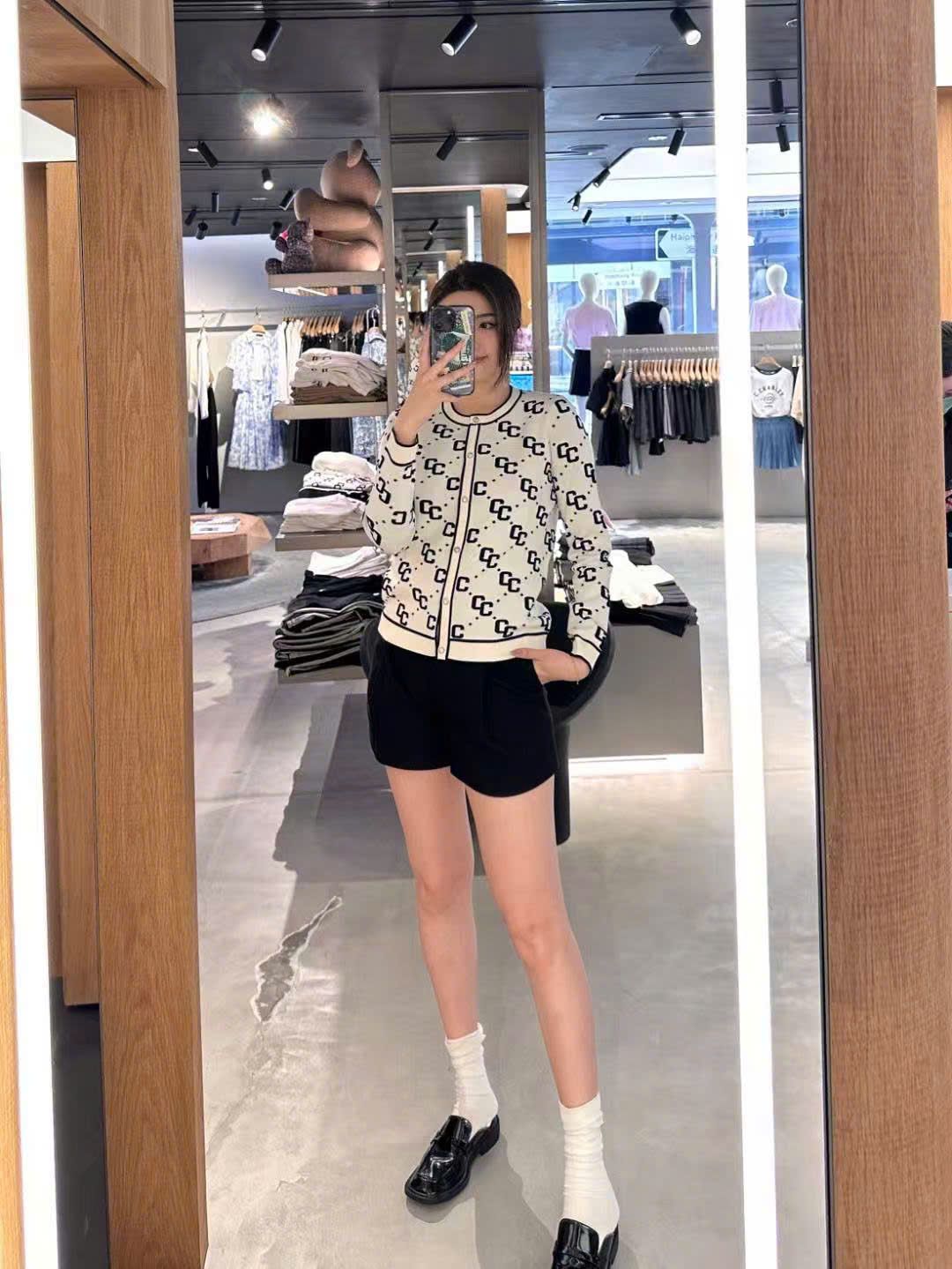  Áo CDG trắng full logo 