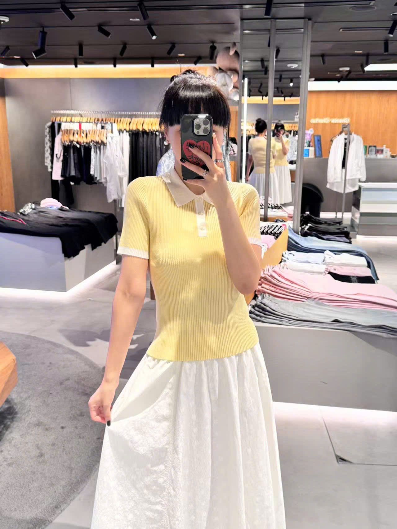  Áo Polo vàng - cổ trắng 