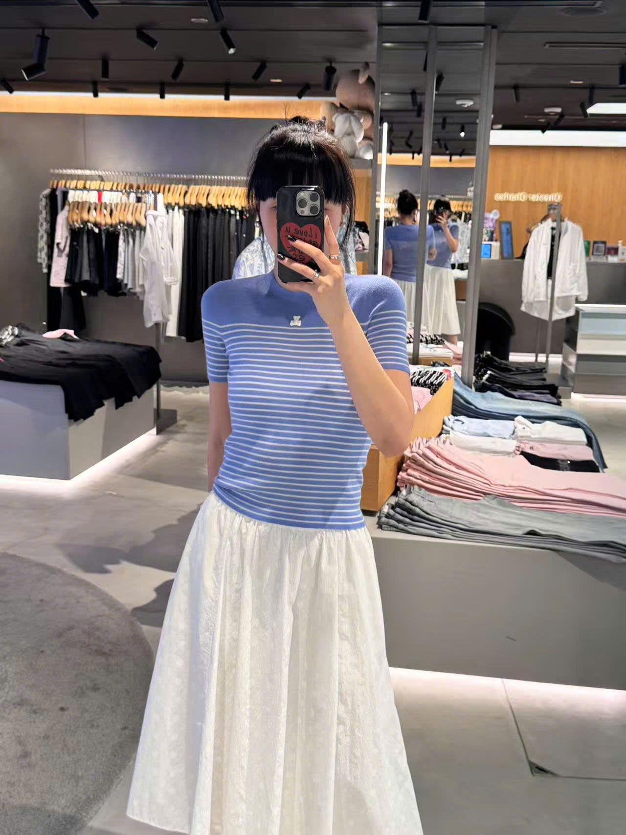  Áo ngắn tay xanh da trời kẻ sọc ngang - gấu trắng 