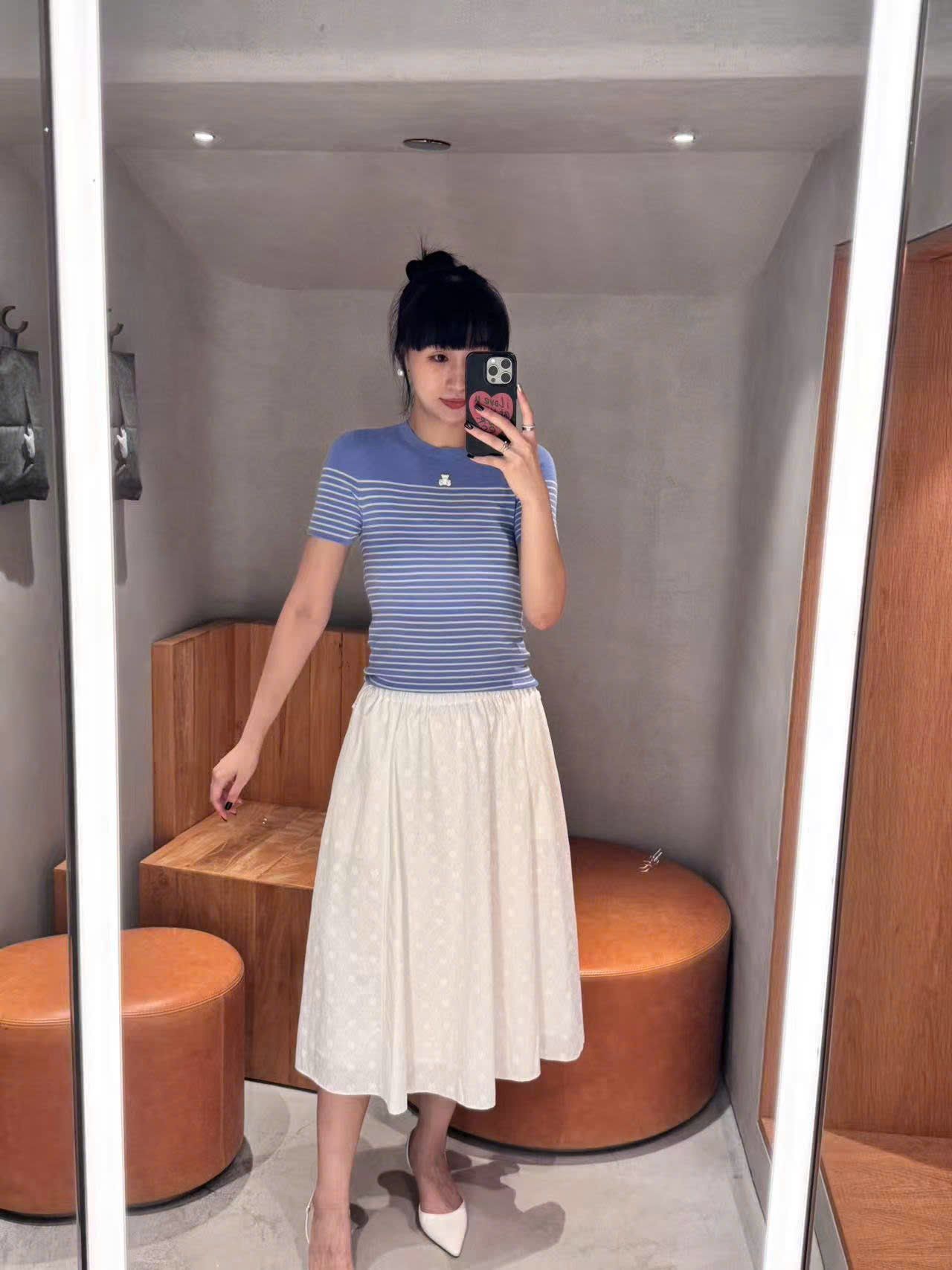  Áo ngắn tay xanh da trời kẻ sọc ngang - gấu trắng 