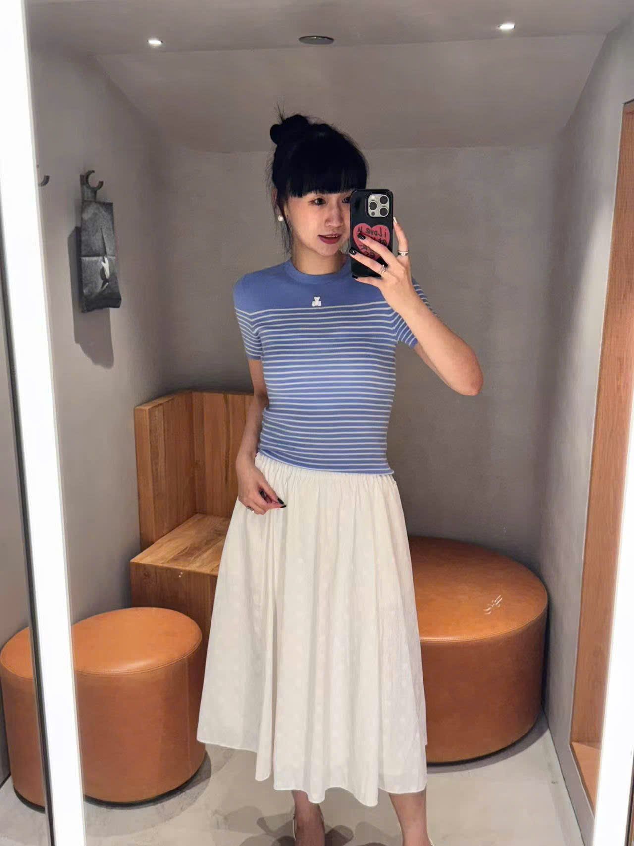  Áo ngắn tay xanh da trời kẻ sọc ngang - gấu trắng 