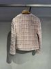  Áo dạ tweed hồng phấn, cổ V 