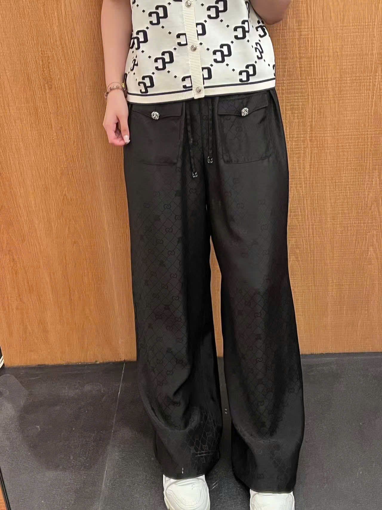  Quần lụa dài Logo lì 2 túi trước 