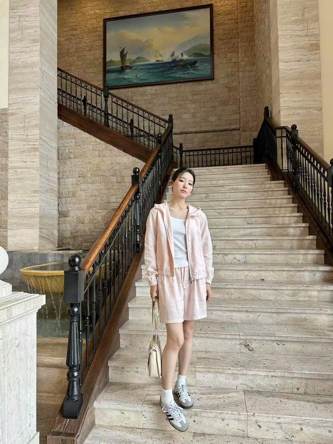  Áo khoác hồng Lank ( set) 