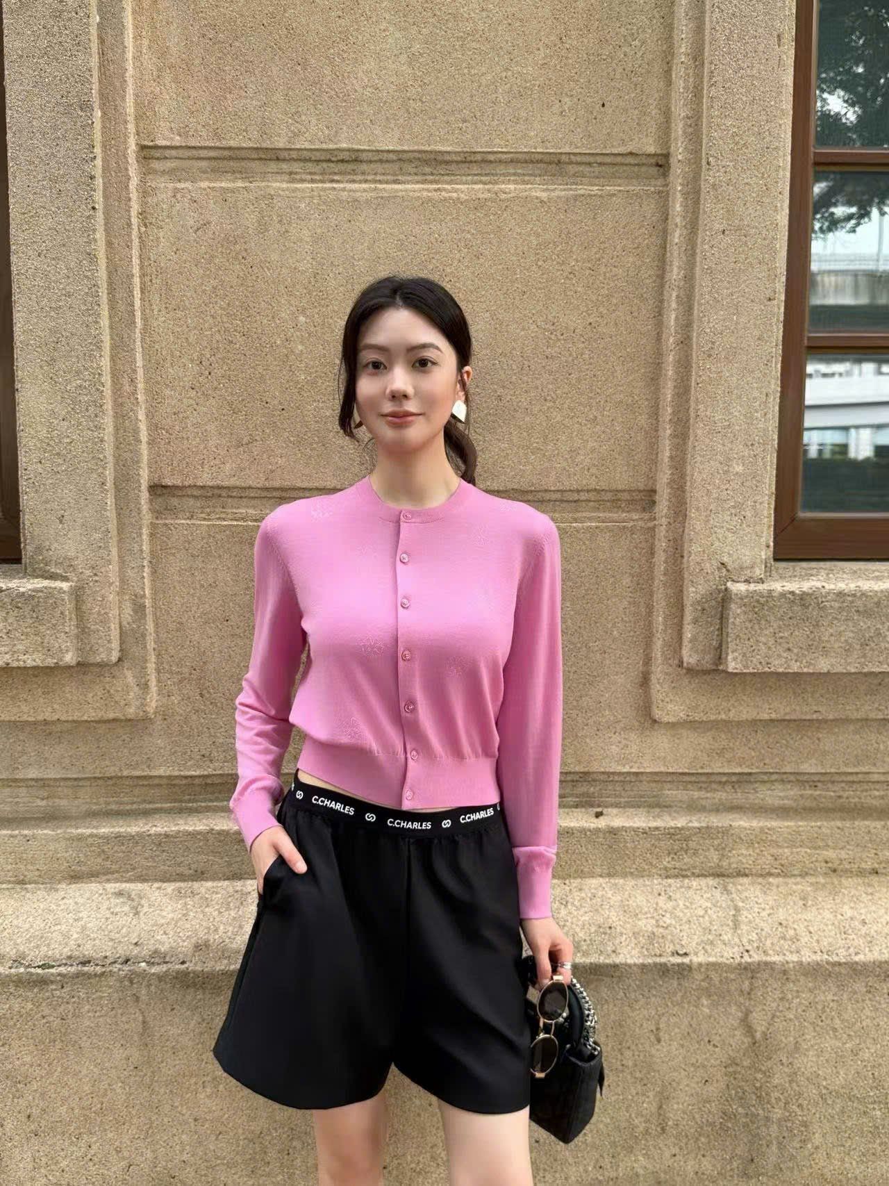  Áo CDG hồng sen dài tay , bo gấu 