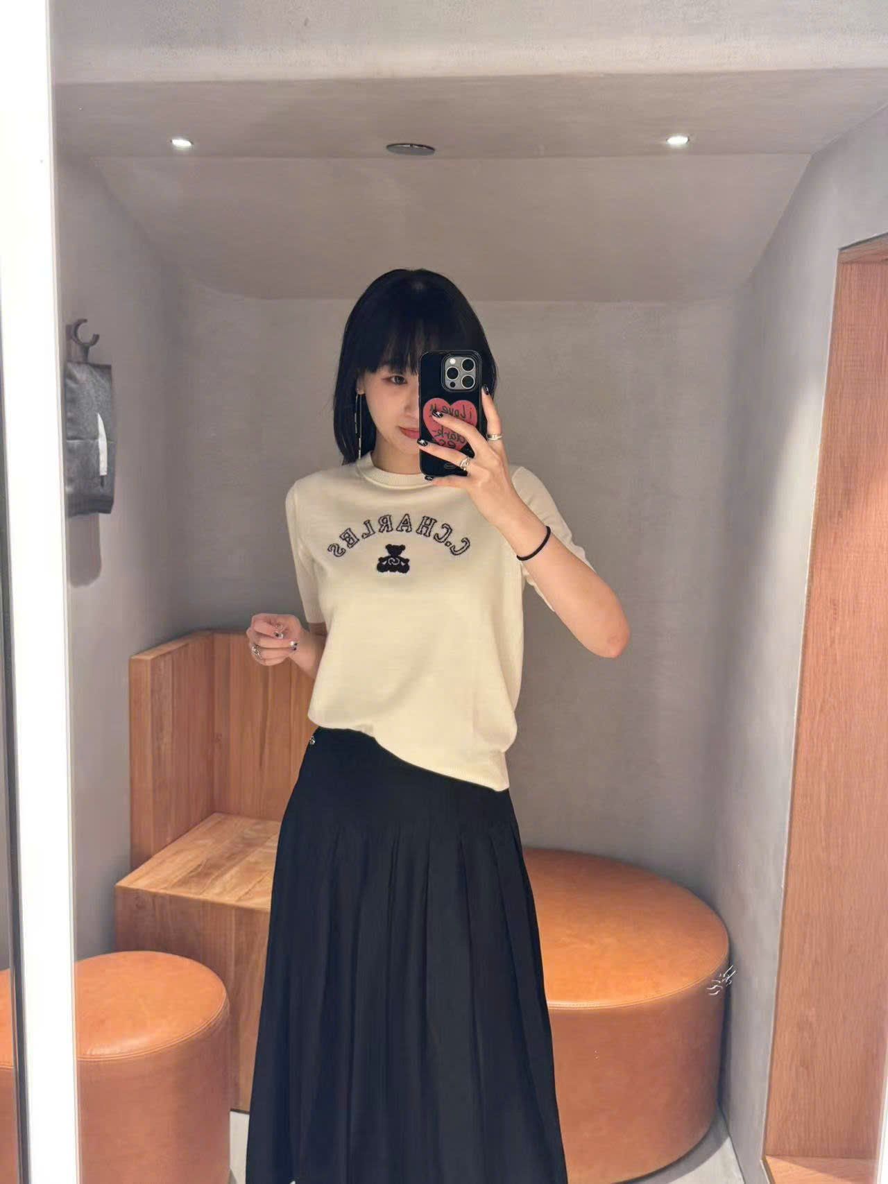  Chân váy dài Lụa full logo lì 