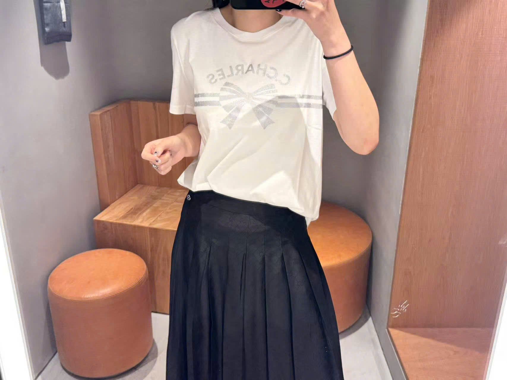  Chân váy dài Lụa full logo lì 