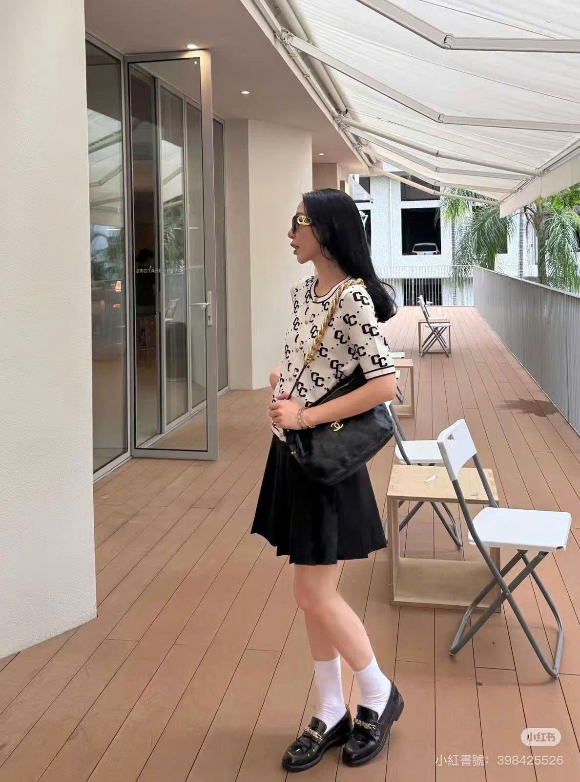  Áo CDG trắng ngắn tay full logo CC 