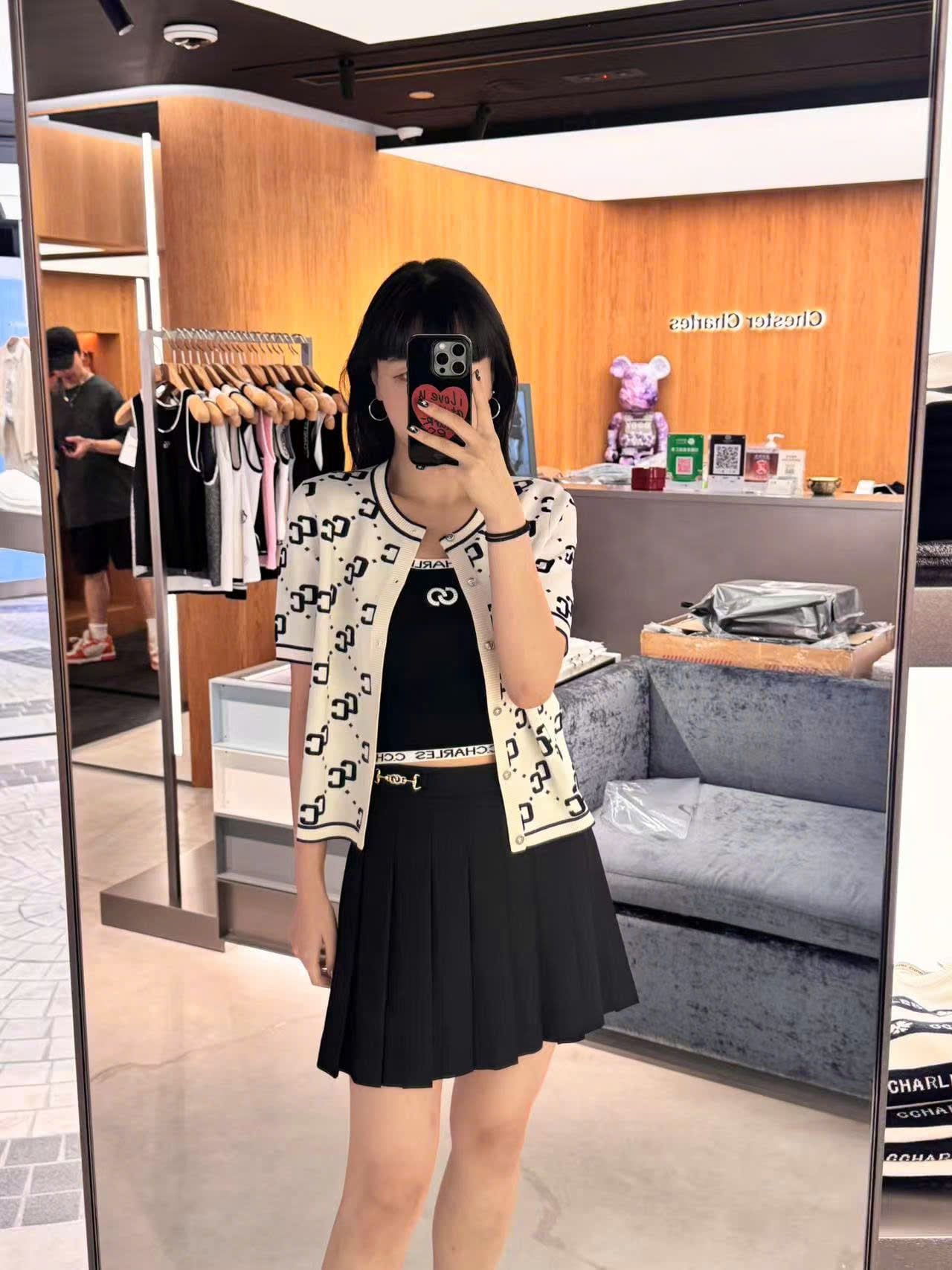  Áo CDG trắng ngắn tay full logo CC 