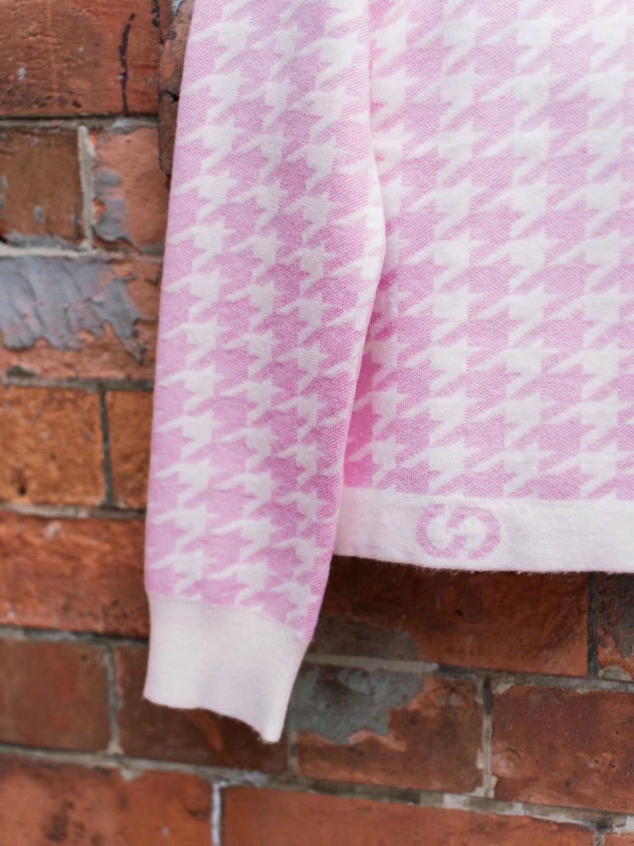  Áo len hồng trắng 