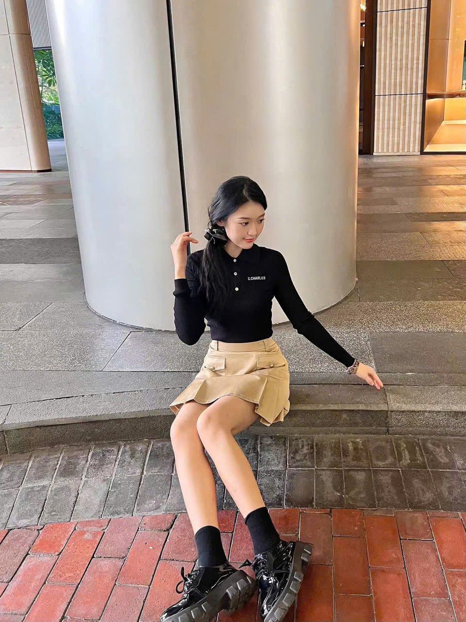  Áo polo đen - len tăm 