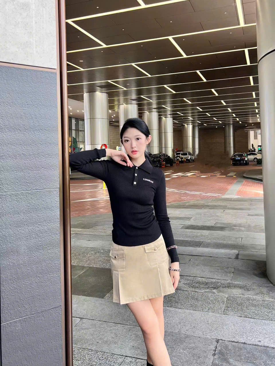  Áo polo đen - len tăm 