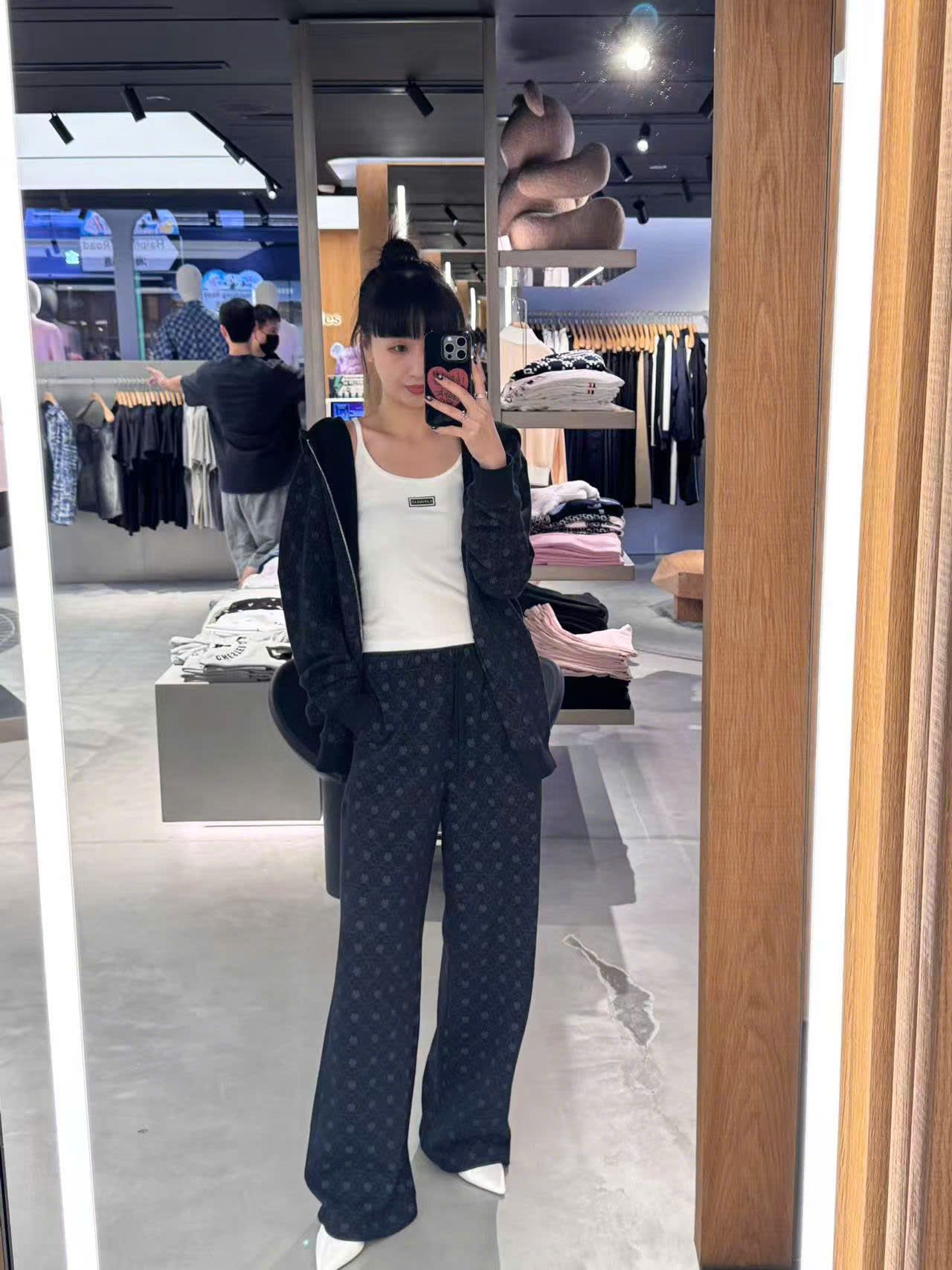  2.Quần cạp chun dây hoa lá 