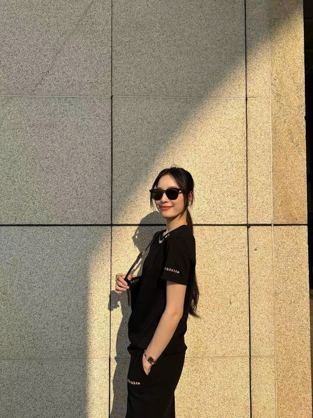  Quần nỉ dài Logo sắc màu 