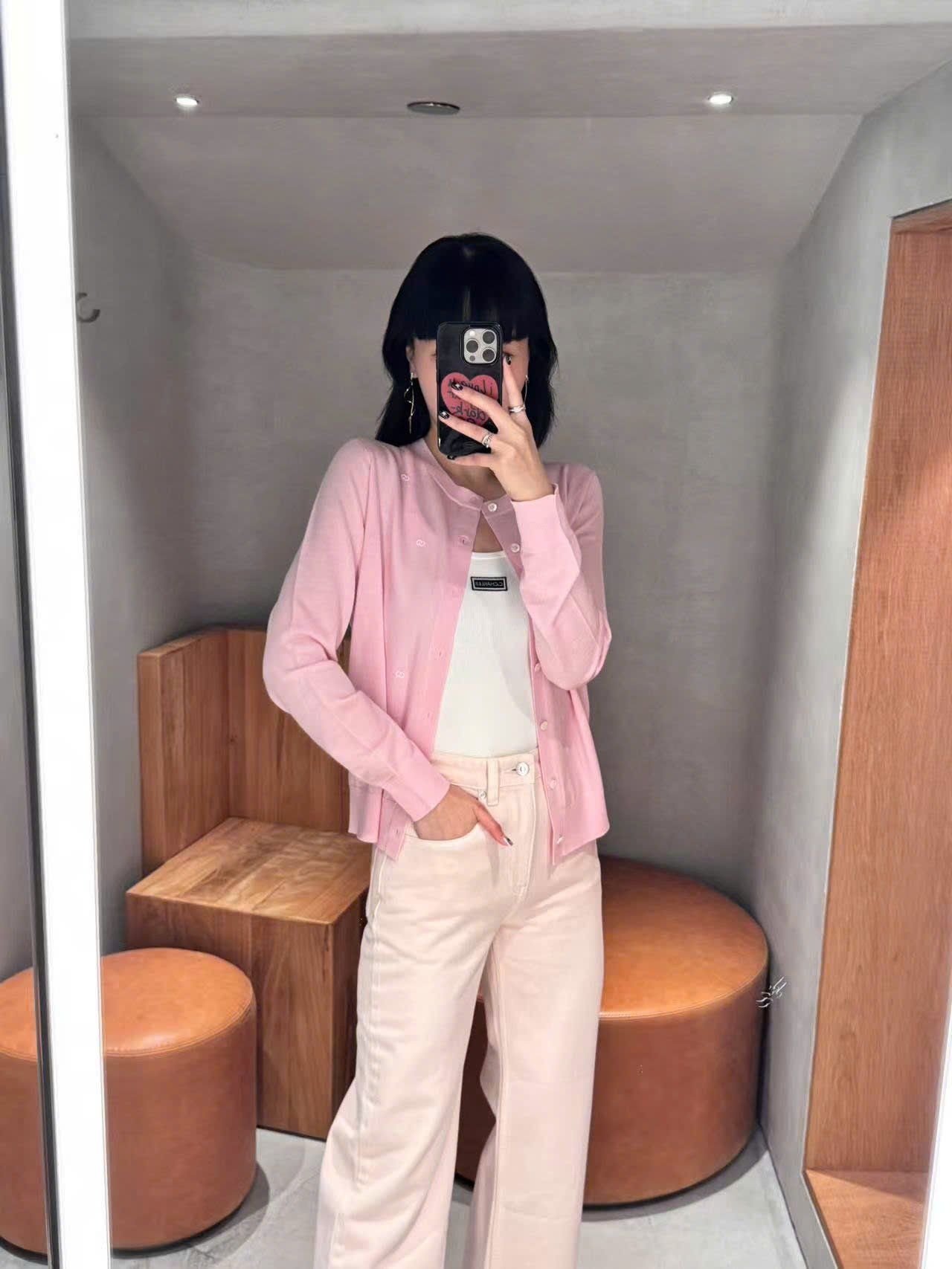  Áo CDG hồng dài tay, logo trắng nhỏ 