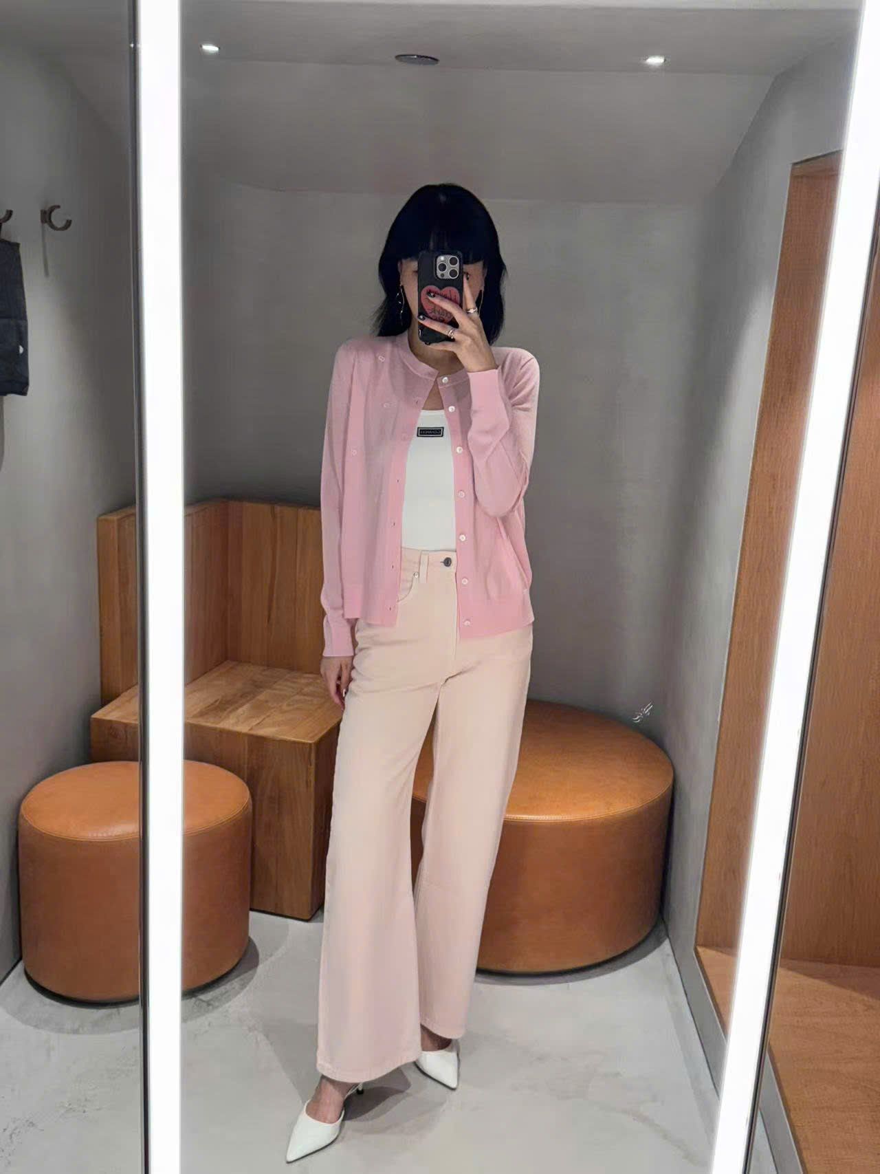  Áo CDG hồng dài tay, logo trắng nhỏ 