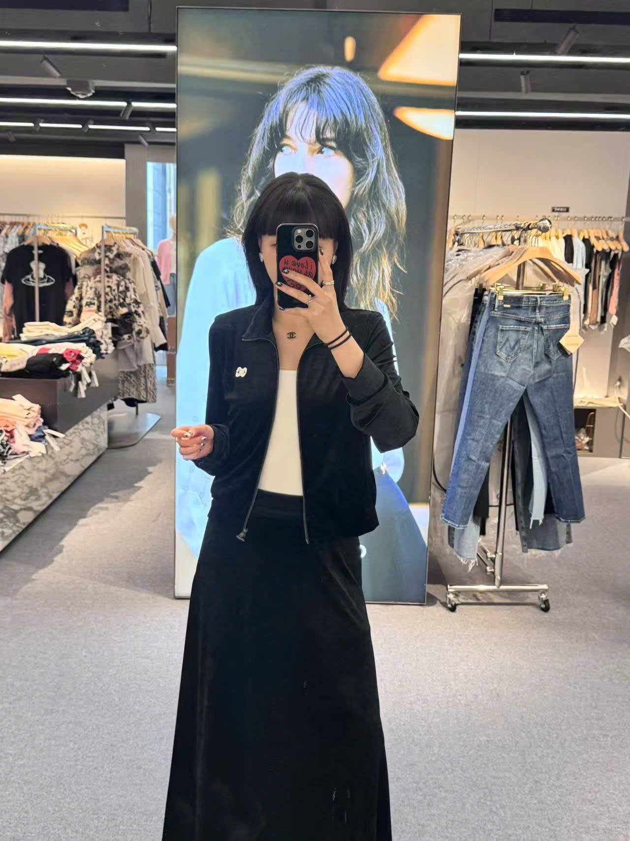  Bộ áo khoác nhung và quần nhung - Logo ngực trái set 