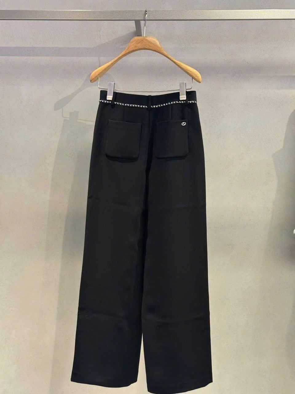  Quần vải đen - viền xích CC 