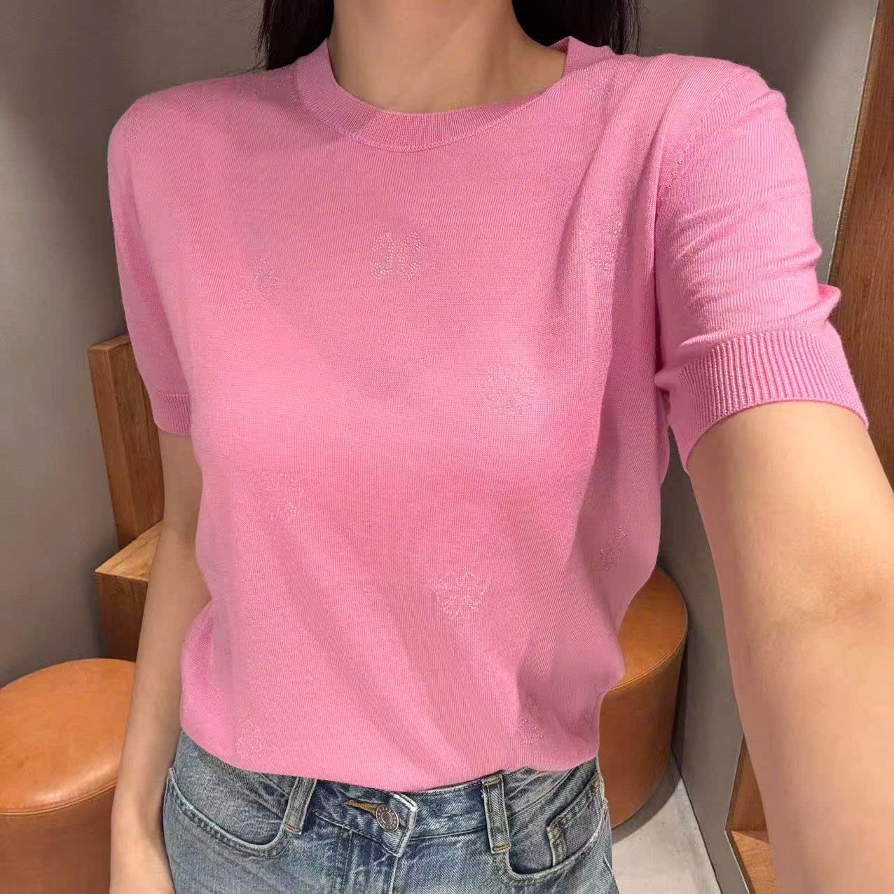  Áo hồng sen ngắn tay, bo gấu 