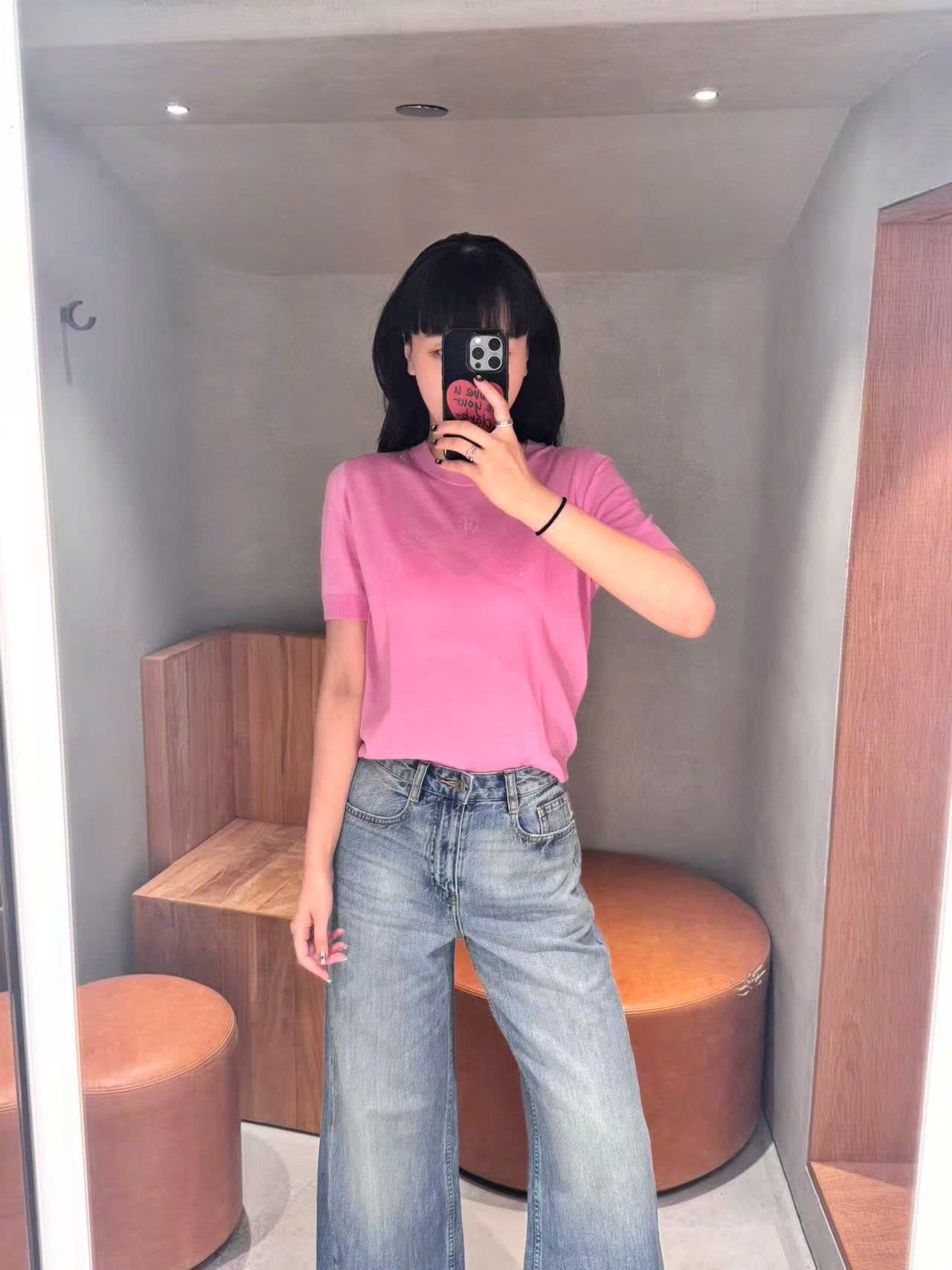  Áo hồng sen ngắn tay, bo gấu 