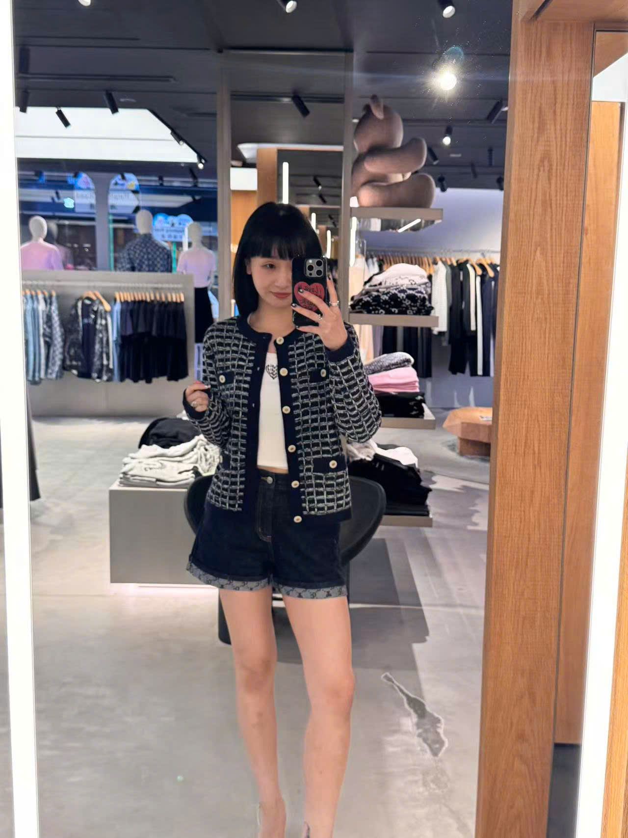  Áo CDG dài tay ô vuông 