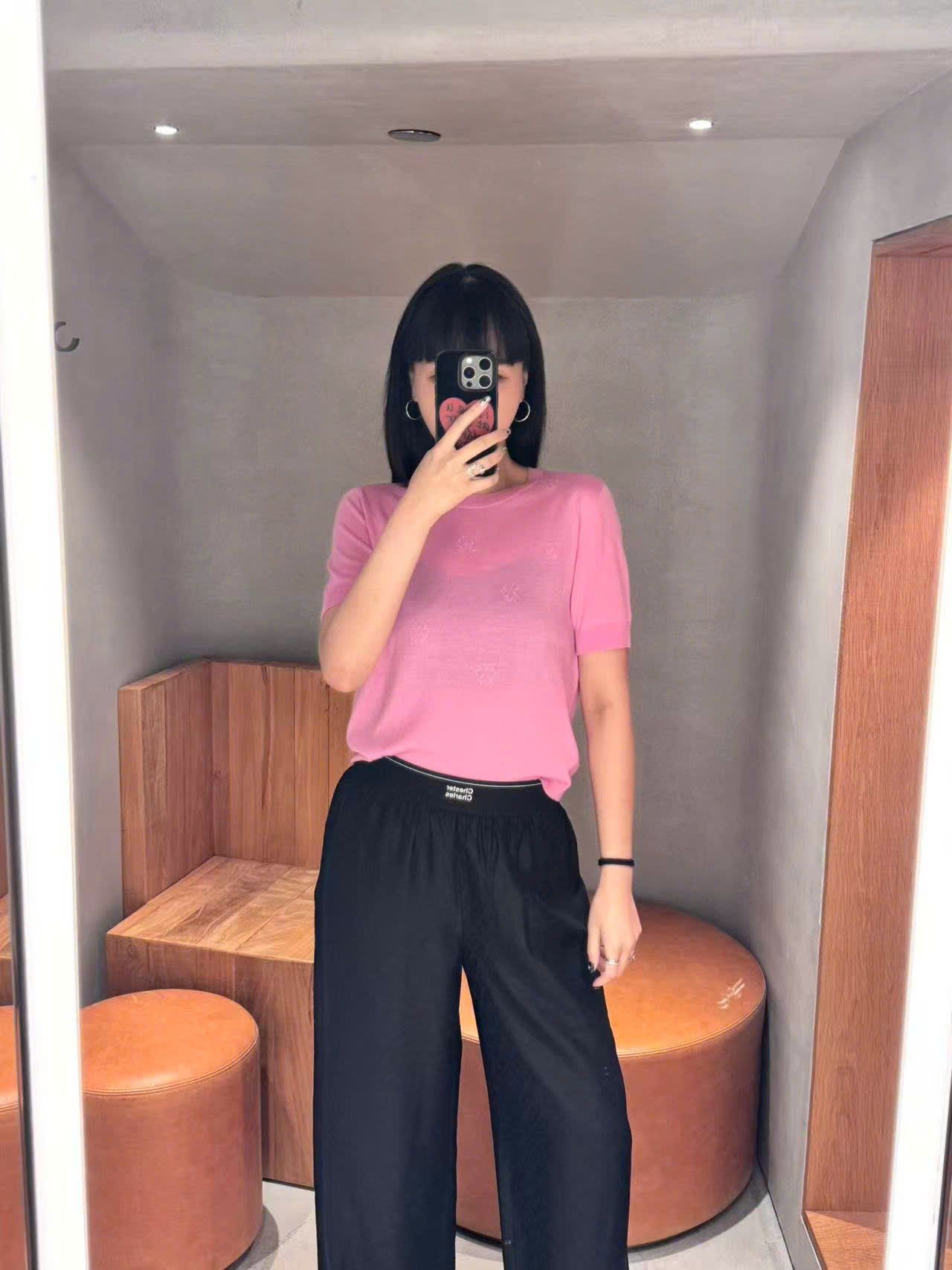  Áo hồng sen ngắn tay, bo gấu 