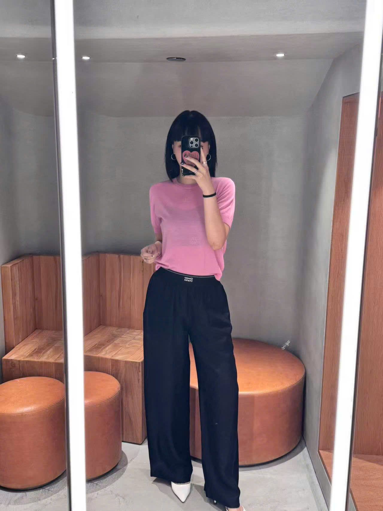  Áo hồng sen ngắn tay, bo gấu 